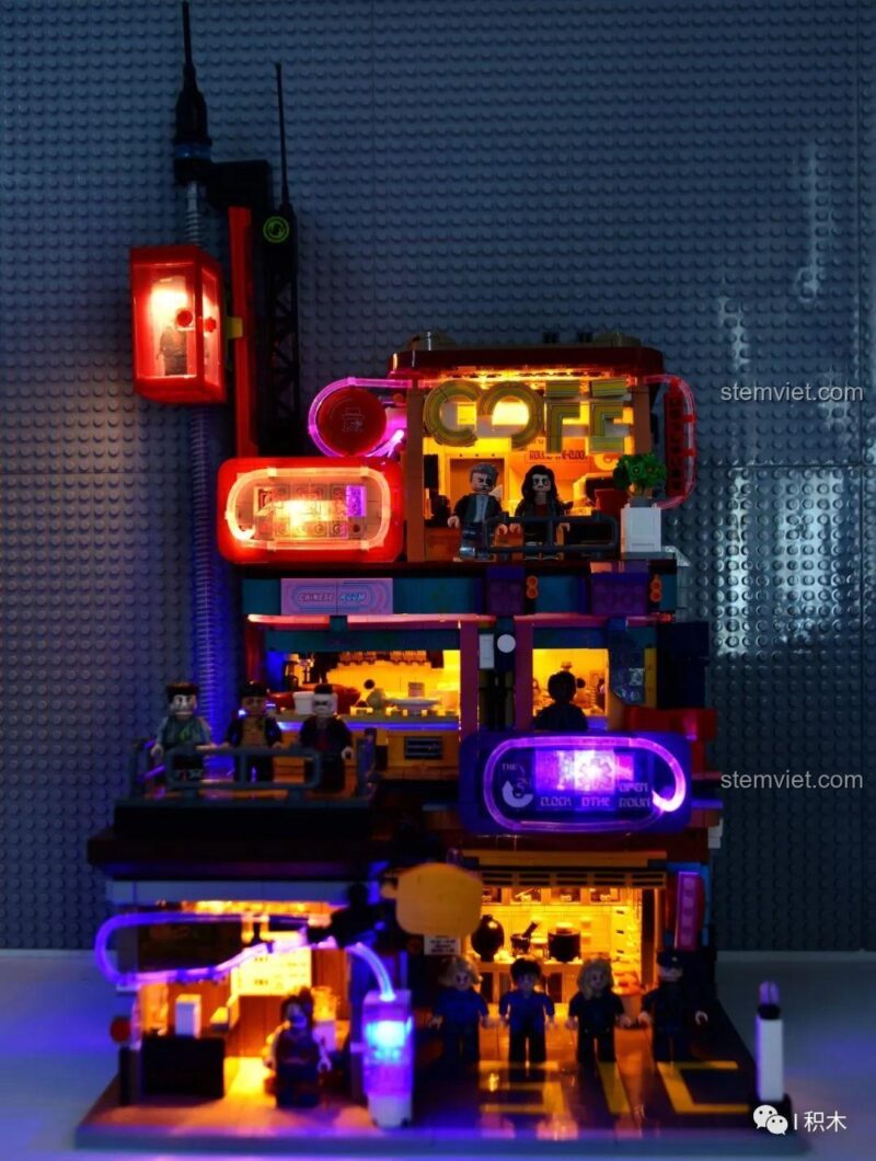 Mô hình Quán Cà Phê Góc Phố Cyberpunk BrickCool KS001 có đèn LED rực rỡ, đồ chơi mô hình KS 001, trải nghiệm lắp ráp thú vị.