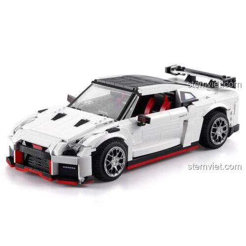 Hộp đồ chơi lắp ráp CaDA C61020 Nissan GTR R35, thể hiện khả năng nâng cấp động cơ và chuyển đổi phiên bản, đồ chơi sáng tạo cho bé trai.
