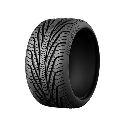 Cận cảnh chi tiết gai lốp của bộ lốp xe Goodyear CaDA D014-001 tỉ lệ 1:10, phụ kiện hoàn hảo cho con trai 14 tuổi.