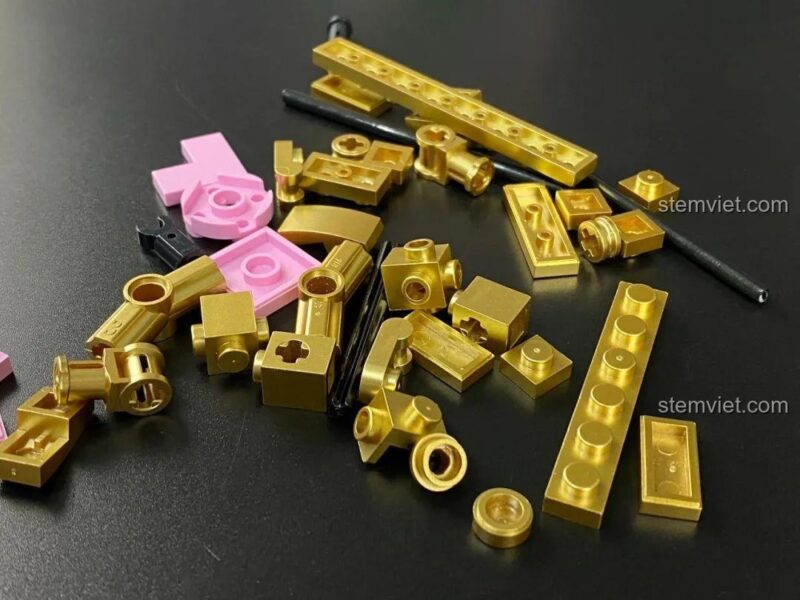 Mô hình Cupid 846681 DOKI ngồi trên đế, tay cầm cung tên, tạo dáng cổ điển.