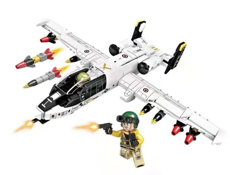 Bộ lắp ráp Forange FC4101 Máy bay tấn công A-10 với minifigure phi công, vũ khí đa dạng, phù hợp bé trai 6 tuổi, giá tốt.
