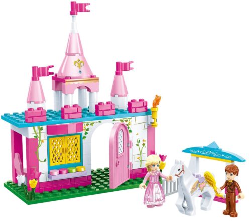 Toàn cảnh bộ lắp ghép Lâu đài công chúa Alice GUDI 9010 với 2 nhân vật và ngựa thần có cánh, món quà tuyệt vời cho bé gái 6 tuổi.