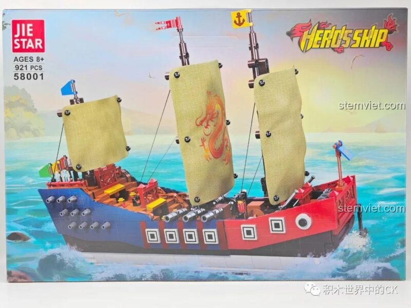Ảnh quảng cáo của bộ xếp hình JIESTAR 58001, hiển thị kích thước chi tiết của mô hình Thuyền rồng chiến đấu.