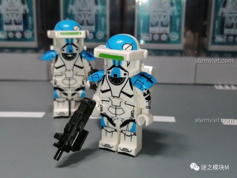 Ảnh review chi tiết minifigure Koruit XP-372 Lính Commando Xanh Dương, đồ chơi mô hình Republic Commando.