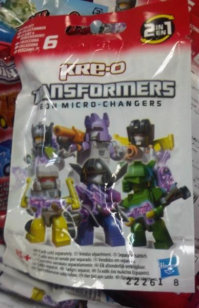 Bộ đồ chơi Kre-O A2034 Transformers Micro-Changers ngẫu nhiên, mô hình robot biến hình 2 dạng cho bé trai 4 tuổi, giá tốt.