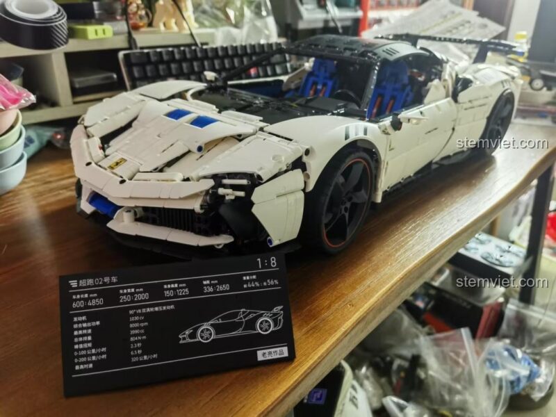 Bảng điều khiển động của Laoliang Works Siêu xe Ferrari SF90 XX Stradale, mô phỏng chân thực nội thất xe.