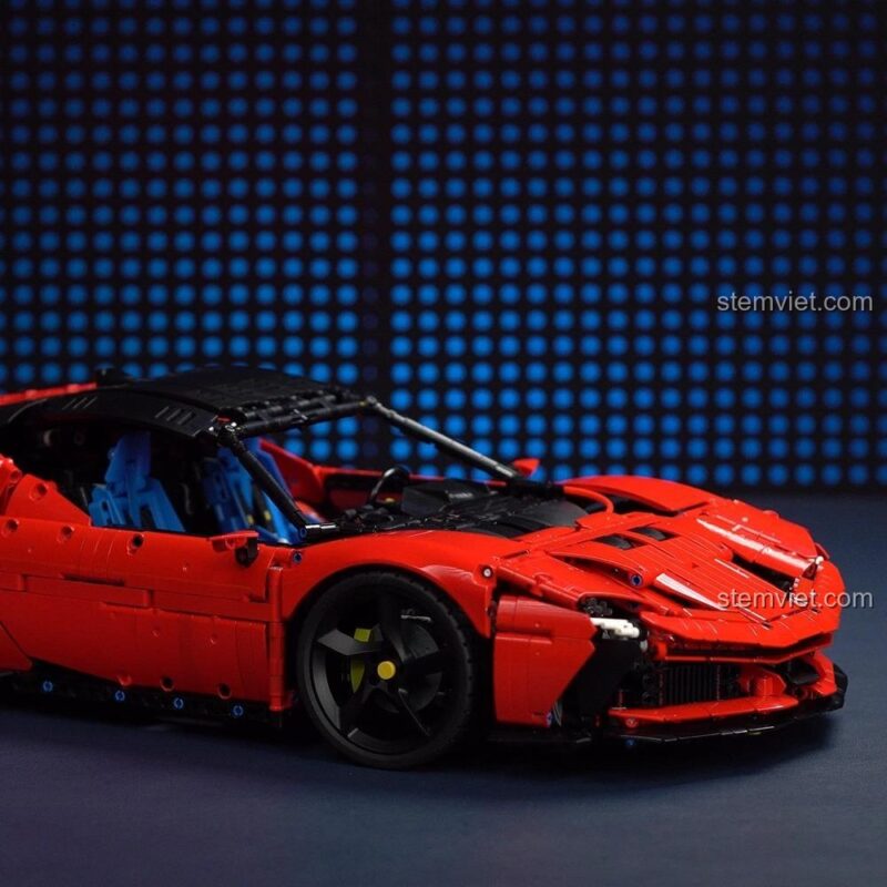 Bộ xếp hình 02 Siêu xe Ferrari SF90 XX Stradale màu đỏ, đồ chơi lắp ráp chất lượng cao cho bé trai.