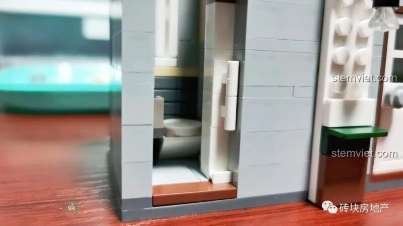 Cấu trúc cửa trượt bên hông độc đáo của bộ lắp ráp Leier 10003.