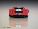 Ảnh chụp chính diện bộ lắp ghép Siêu xe Ford GT 2005 MOC-20825, một món đồ chơi mô hình ấn tượng cho con trai 7 tuổi.