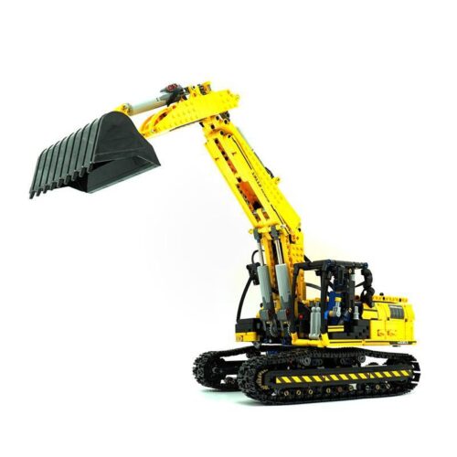 Mô hình đồ chơi lắp ráp Máy Xúc Cơ Khí Link Belt 250 X3 mã 17032 của Mould King với màu vàng đặc trưng, dành cho bé trai 8 tuổi.