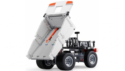 Bộ lắp ráp ONEBOT OBLDQ41AIQI Xe Vận Chuyển Đổ The Wandering Earth với thùng xe có thể nâng hạ, phù hợp cho con trai 14 tuổi, mang lại trải nghiệm lắp ráp chất lượng cao.