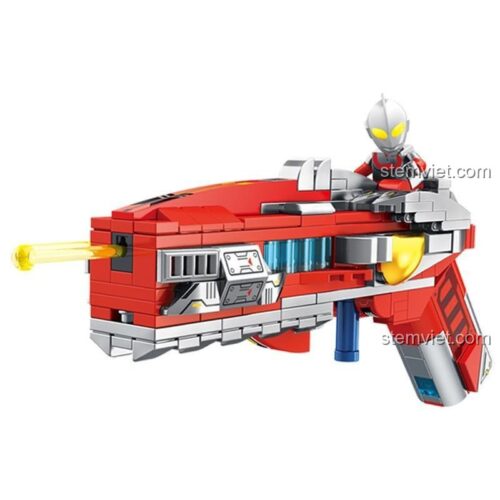 Cận cảnh bộ lắp ráp súng Ultraman Original, một trong bốn mẫu của bộ Panlos Brick 690033, với thiết kế chi tiết và màu sắc bắt mắt.