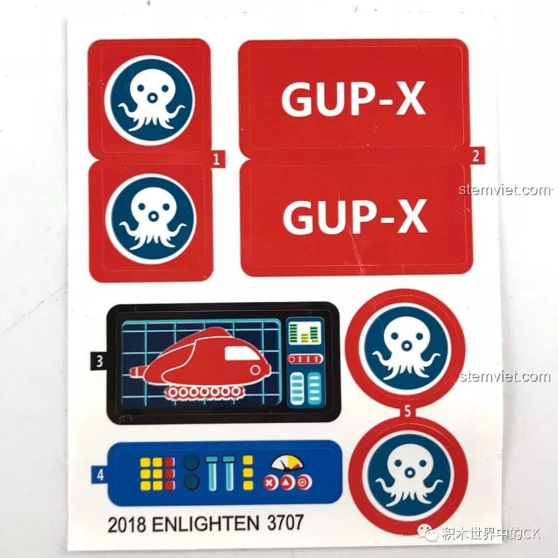 Ảnh chụp hộp sản phẩm Qman 3707 Tàu Cua Móng Ngựa từ một góc khác.