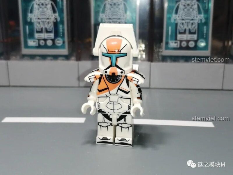 Ảnh review thực tế minifigure RC-1138 (Boss) (XP-377) từ bộ KORUIT KT1049, chỉ huy Biệt đội Delta.
