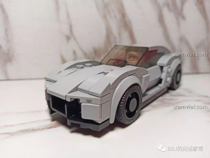 Ảnh review thực tế từ người dùng cho bộ lắp ráp Xe đua Rezvani Beast Alpha Sembo, cho thấy sản phẩm sau khi hoàn thiện.