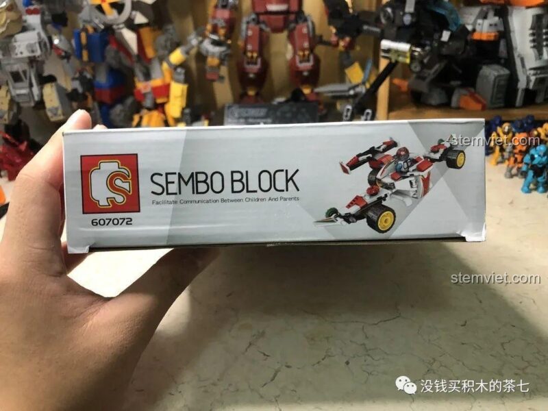 Mô hình Xe Tamiya Spin Cobra Sembo 607071 sau khi lắp ráp hoàn chỉnh, sẵn sàng cho mọi đường đua.