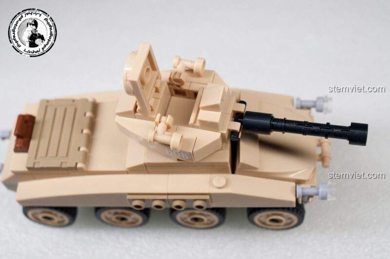 Đồ chơi mô hình M38-B0696 Trận chiến Stalingrad với tháp pháo xe bọc thép Sd.Kfz.234 mở