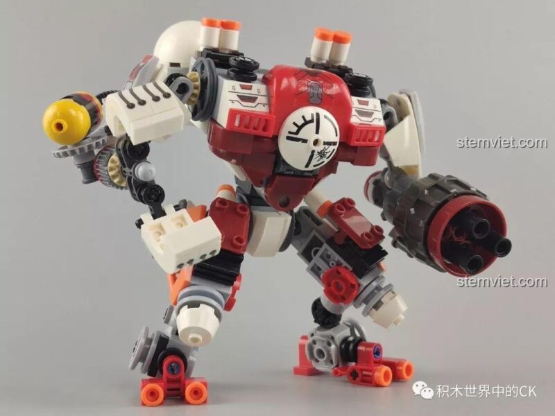 Góc nhìn từ trên xuống của mô hình Robot Chiến Đấu Kẻ Cướp Bóc Winner 5100, cho thấy tổng thể thiết kế.