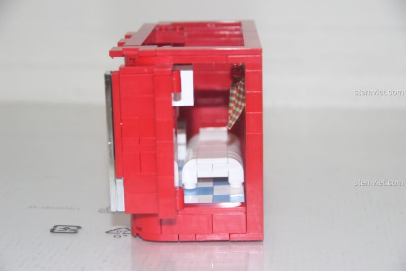 Cabin ngủ có thể tháo rời của đồ chơi lắp ghép Nguyên mẫu Optimus Prime.