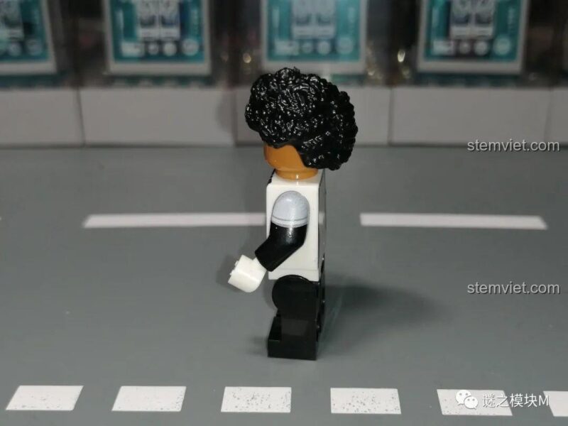 Minifigure Quicksilver từ bộ đồ chơi XINH X0306, đồ chơi mô hình siêu anh hùng, phát triển tư duy sáng tạo.