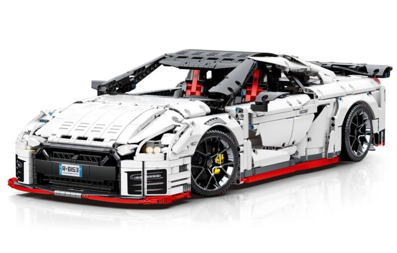 Mô hình lắp ráp Nissan GTR CaDA 8882 tỉ lệ 1:8 màu trắng, đồ chơi lắp ráp siêu xe GTR cho bé trai 6 tuổi, giá tốt