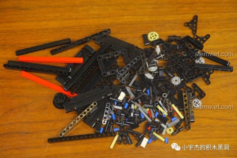 Nội dung túi mảnh ghép số 3 của bộ lắp ghép Nissan GTR CaDA 8882, đồ chơi mô hình xe đua GTR