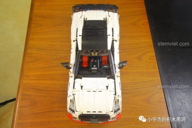 Mô hình Nissan GTR CaDA 8882 nhìn từ trên xuống, đồ chơi mô hình xe GTR