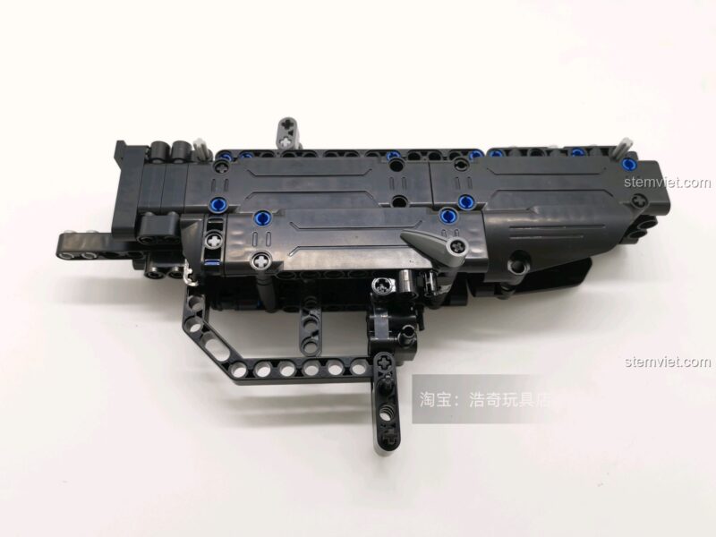 Súng tiểu liên UZI CaDA C81008 với thiết kế chắc chắn, bền bỉ, mang lại giờ chơi vui vẻ.