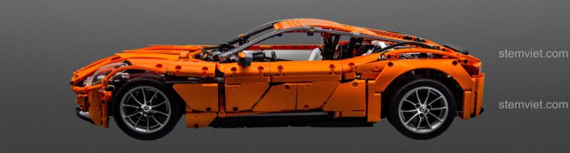 Xe thể thao Aston Martin DB11 Carolyn's CJ-2002 tỉ lệ 1:8, bộ lắp ghép cho người đam mê xe hơi.