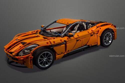 Mô hình xe Aston Martin DB11 Carolyn's CJ-2002 màu cam, đồ chơi lắp ráp chi tiết cao, phù hợp bé trai 14 tuổi.