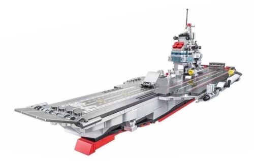 Mô hình hoàn chỉnh của bộ lắp ghép Tàu sân bay hạt nhân CAYI 2211, một món đồ chơi mô hình Hàng không mẫu hạm chi tiết dành cho bé trai 6 tuổi, giá rẻ.