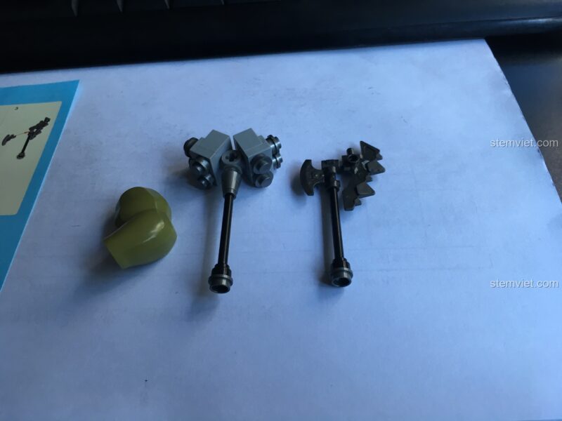 Chi tiết mũ của Hulk Đấu Sĩ Decool 0281 với mũ có thể xoay