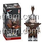 Ảnh chụp cận cảnh minifigure Lính Bạch Mã Nghĩa Tòng 20337, thể hiện chi tiết giáp trụ và vũ khí. Món đồ chơi Tam Quốc giá rẻ.