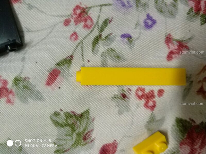 Xe Đua Mini Enlighten 0493, hướng dẫn lắp ráp càng nâng của xe, rèn luyện khả năng giải quyết vấn đề cho bé