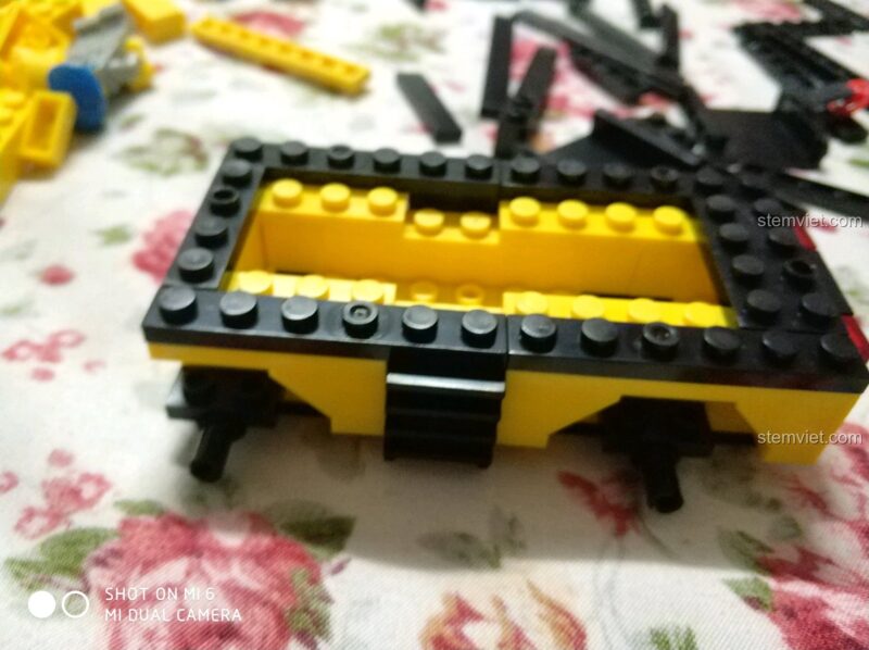 Bộ lắp ráp Enlighten 0493, các mảnh ghép cơ bản màu vàng, chất liệu nhựa an toàn ABS cao cấp, cho bé trai