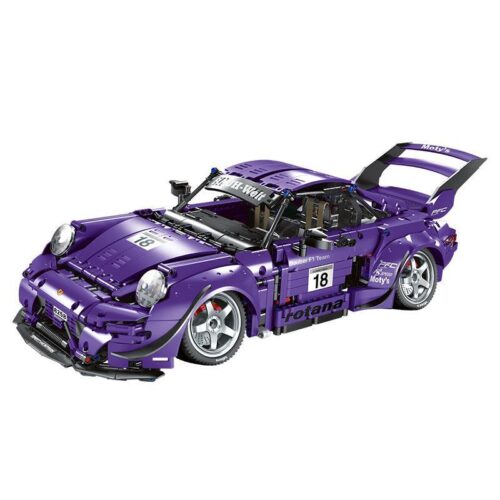 Mô hình hoàn thiện của bộ lắp ráp Siêu xe Porsche 993 RWB Rotana Feifan F10003 màu tím, góc nhìn 3/4 phía trước, nổi bật với thiết kế widebody hầm hố. Đồ chơi cho con trai 14 tuổi.