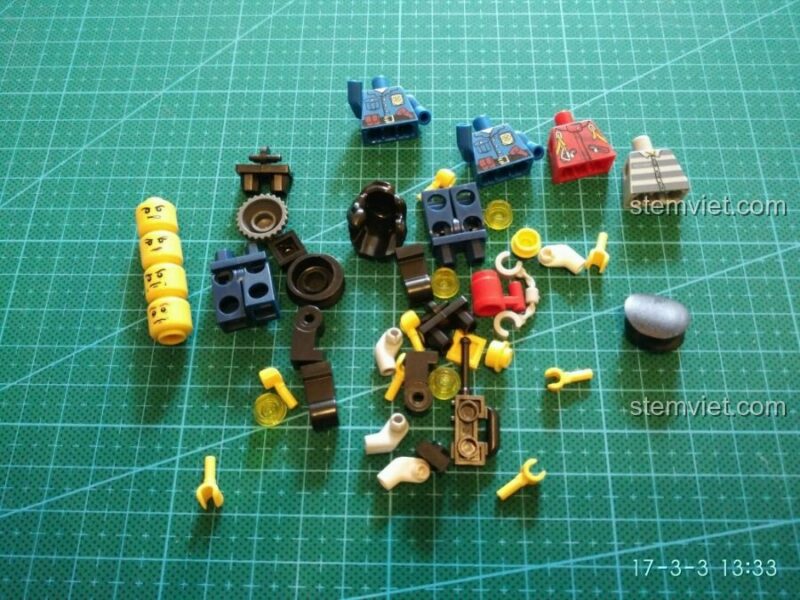 Các chi tiết minifigure của đồ chơi xây dựng GUDI 9316 Trạm Cảnh Sát Di Động