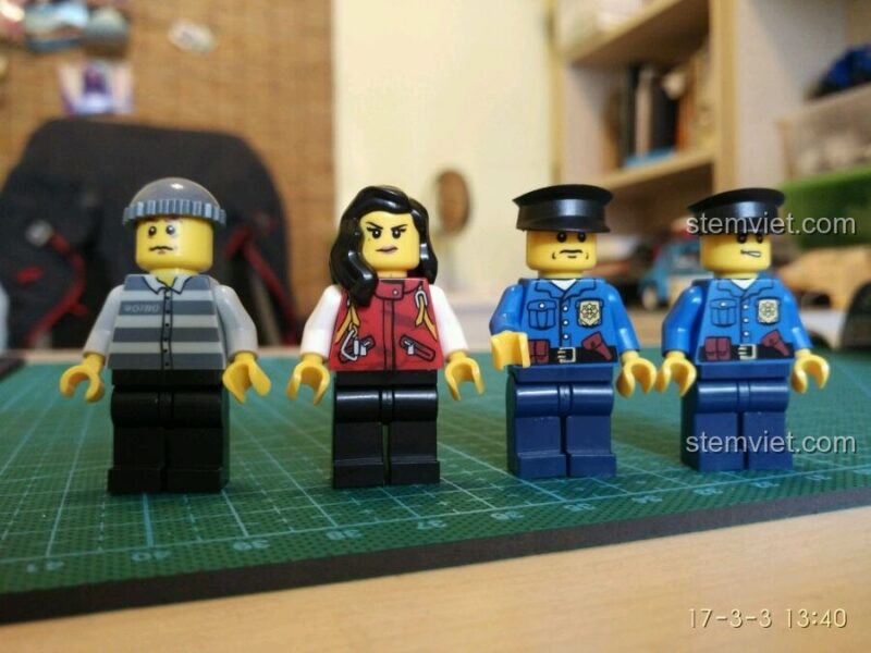 Các minifigure của đồ chơi mô hình GUDI 9316 Trạm Cảnh Sát Di Động