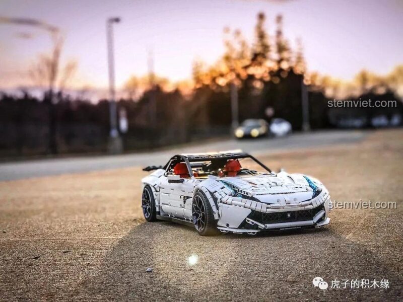 Hộp sản phẩm Ferrari F12 18K K100