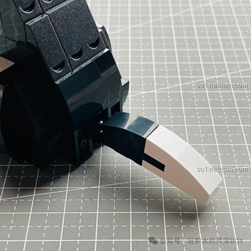 Góc nhìn này của đồ chơi lắp ráp JK8130, mô hình chó cưng JK 8130, trông khá tinh thần, phù hợp bé 8 tuổi.