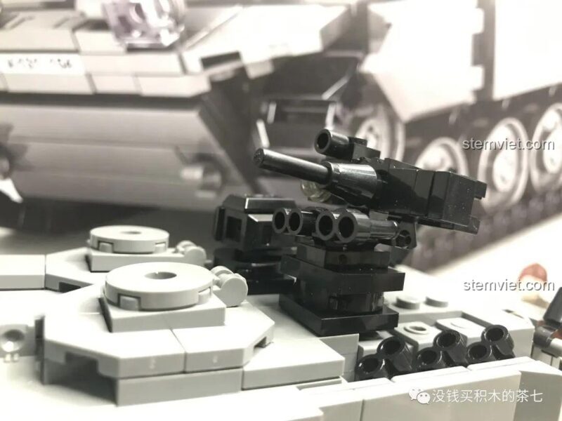 Minifigure lính Đức từ bộ lắp ráp Xe Tăng Leopard 2A7+ Jiazhi SY 0104, đồ chơi mô hình cho bé trai.