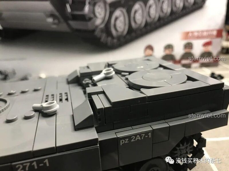 Tháp pháo của bộ lắp ráp Xe Tăng Leopard 2A7+ Jiazhi SY 0104, chi tiết lắp ghép xe tăng.