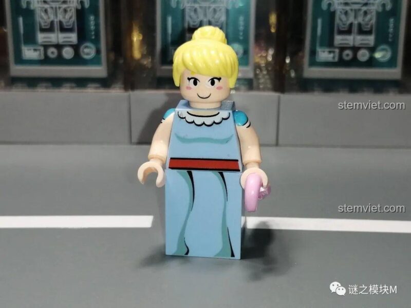 Vũ khí và phụ kiện đi kèm bộ minifigure Brawl Stars JiSi 1701, đồ chơi mô hình nhân vật game Brawl Stars.
