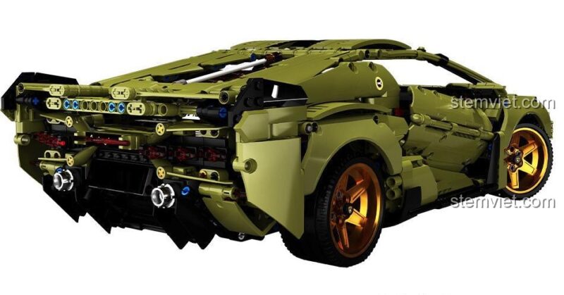 Chi tiết phía sau của bộ xếp hình Hypercar Lamborghini Sián K86111, khoe động cơ V12 và thiết kế khí động học.