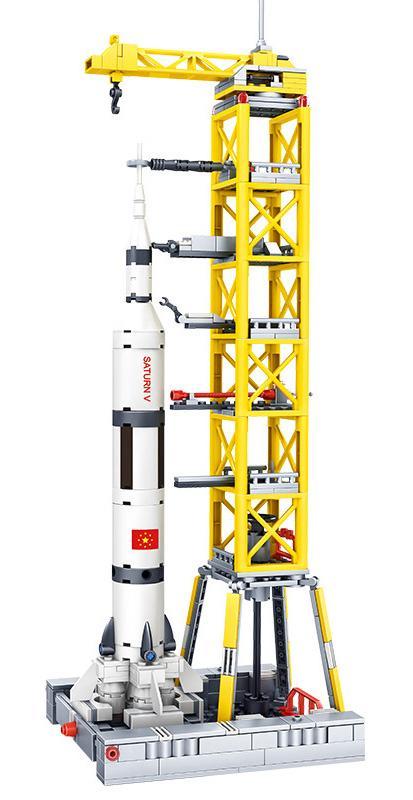 Hộp sản phẩm tên lửa Saturn V KAZI KY83012