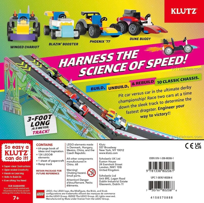 Mặt sau hộp Klutz Bộ Hoạt Động STEM Xe Đua ISBN9781338802061, hiển thị các tính năng nổi bật như xây 10 xe đua và đường đua 0.9m, phù hợp cho bé trai 7 tuổi.