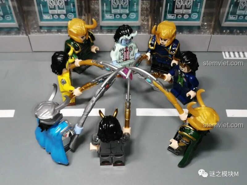 Toàn bộ các phụ kiện quyền trượng đi kèm trong bộ sưu tập minifigure Loki KF6141.
