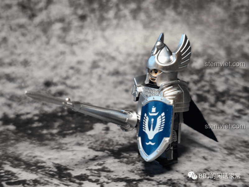 Minifigure Kỵ sĩ nặng XP-391 KORUIT KT1051, Lính Gondor KT1051, tư thế tấn công.