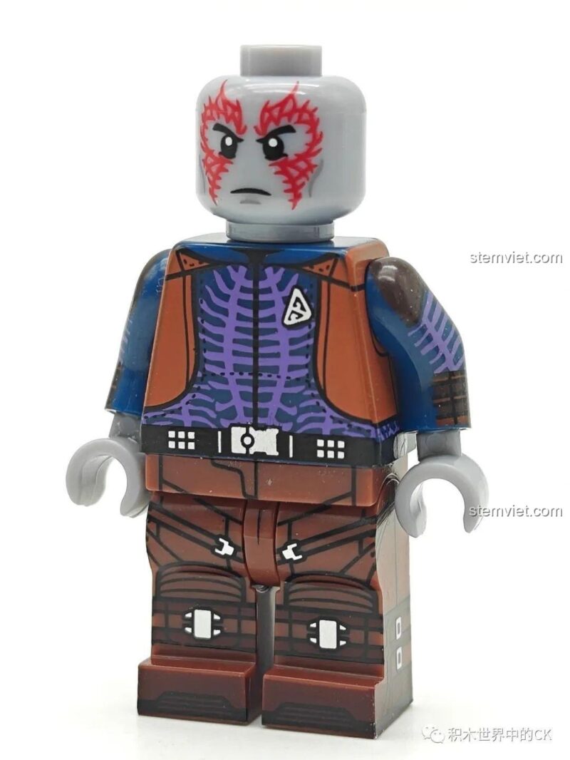 Cận cảnh minifigure Drax (XP-532) trong bộ sưu tập Vệ Binh Dải Ngân Hà 3 của KORUIT.