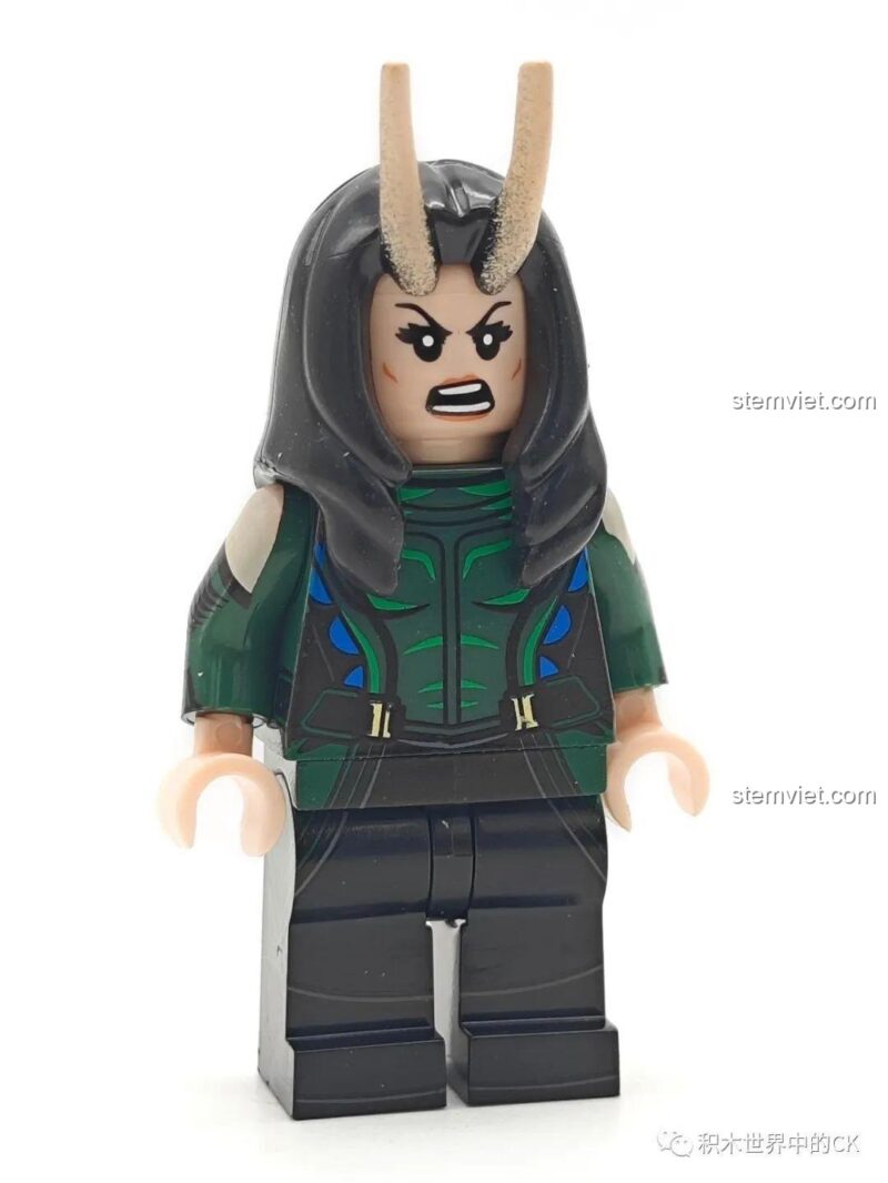 Minifigure Mantis XP-534 có 2 mặt biểu cảm, thể hiện sự tức giận, tăng thêm tính đa dạng khi chơi.